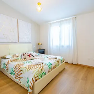  Apartment Liberty Italien