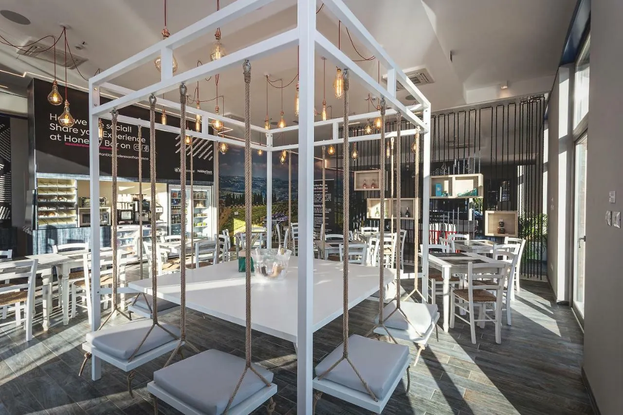 Aparthotel Antico Podere San Francesco Vada